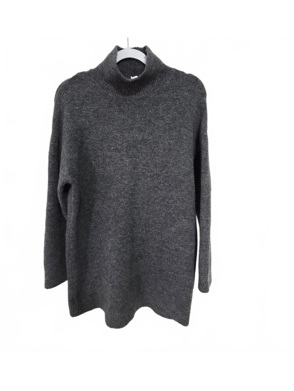ZARA Soft Knit short dress, turtle neck size S